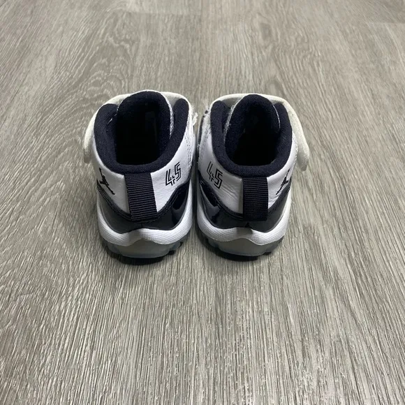 Air Jordan 11 Retro Hi OG Concord TD Shoe Size 4c Black 378040-100 Preowned