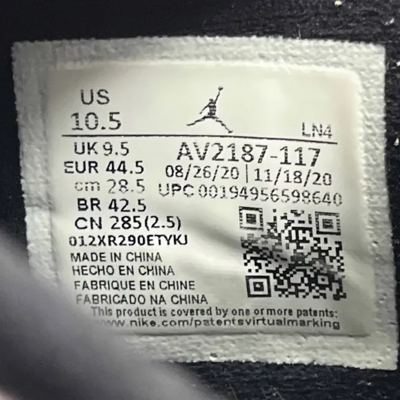 Air Jordan 11 Retro Low Legend Blue