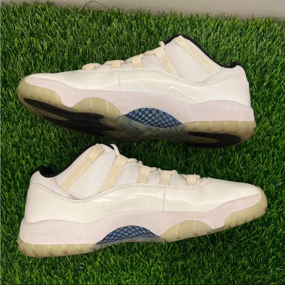 Air Jordan 11 Retro Low Legend Blue