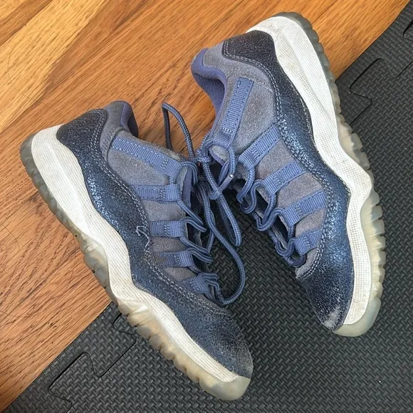 Air Jordan 11 Retro Low Top Sneakers Size 12.5