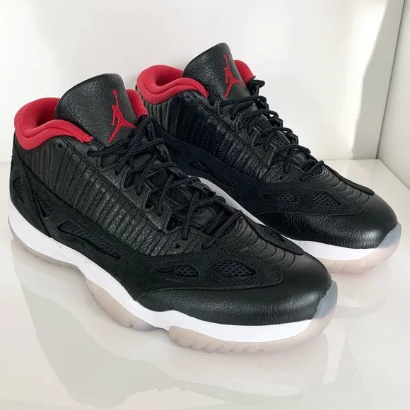 Air Jordan 11 Retro Lowie