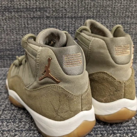 Air Jordan 11 Retro Olive Lux Sneakers Size 8 Womens