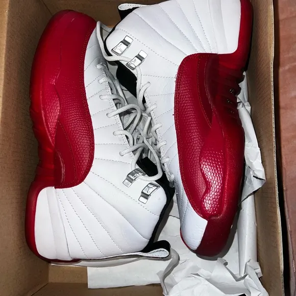 Air Jordan 12 Retro GS Sneakers