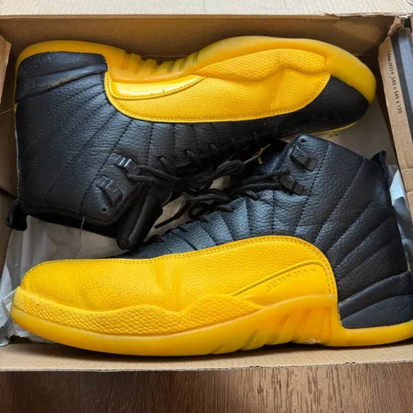 Air Jordan 12 Retro ‘University Gold’