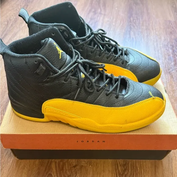 Air Jordan 12 Retro ‘University Gold’