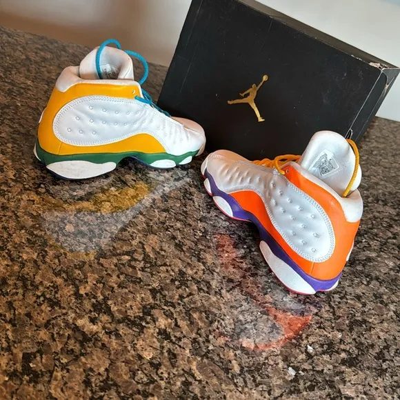 Air Jordan 13 Retro Colorful Sneakers EUC 6Y big kid