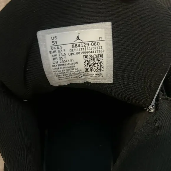 Air Jordan 13 Retro GS 'Black Flint'