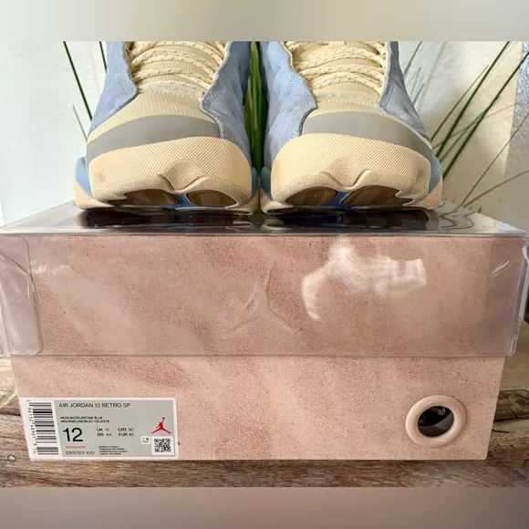 Air Jordan 13 Retro Solefly sneakers