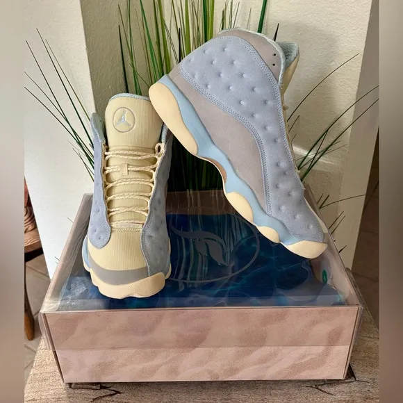 Air Jordan 13 Retro Solefly sneakers