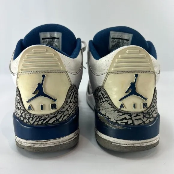 Air Jordan 3 Retro 2011 True Blue Sneakers