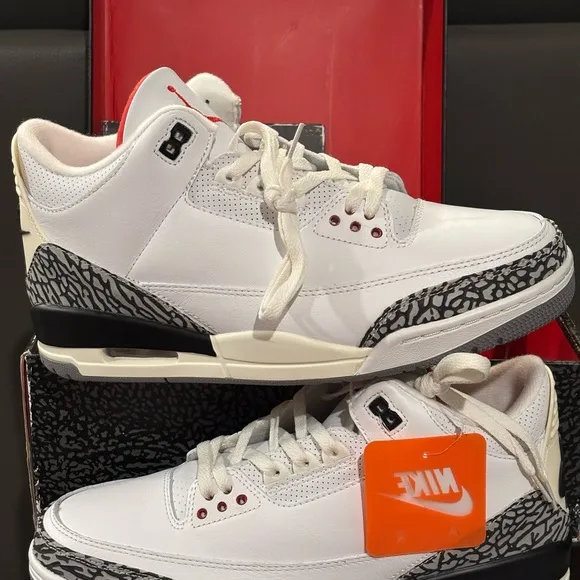 Air Jordan 3 Retro SE Sneakers(never worn)