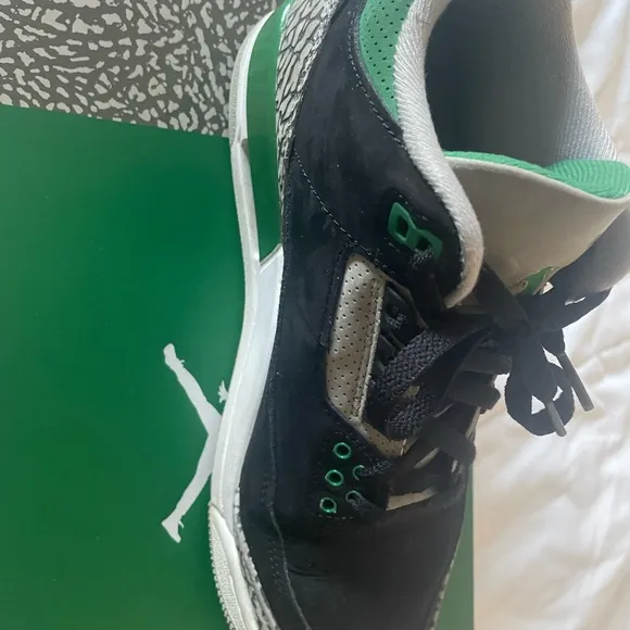 Air Jordan 3 Retro Sneakers ‘Pine Green’
