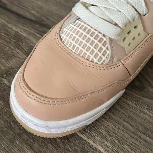 Air Jordan 4 Retro Pink Sneakers