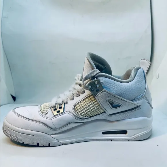 AIR JORDAN 4 RETRO PURE MONEY WHITE &amp; SILVER (408452-100) SIZE 6Y