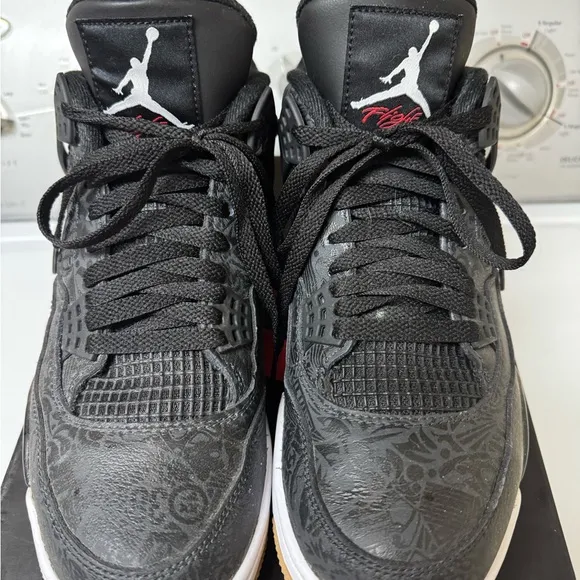 Air Jordan 4 Retro SE Black Sneakers