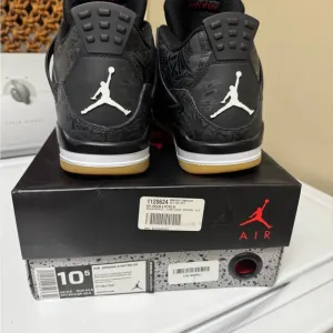 Air Jordan 4 Retro SE Black Sneakers
