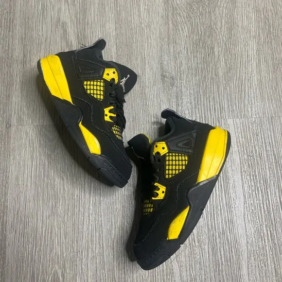 Air Jordan 4 Retro Thunder PS Shoe Size 11c Black BQ7669-017 Preowned