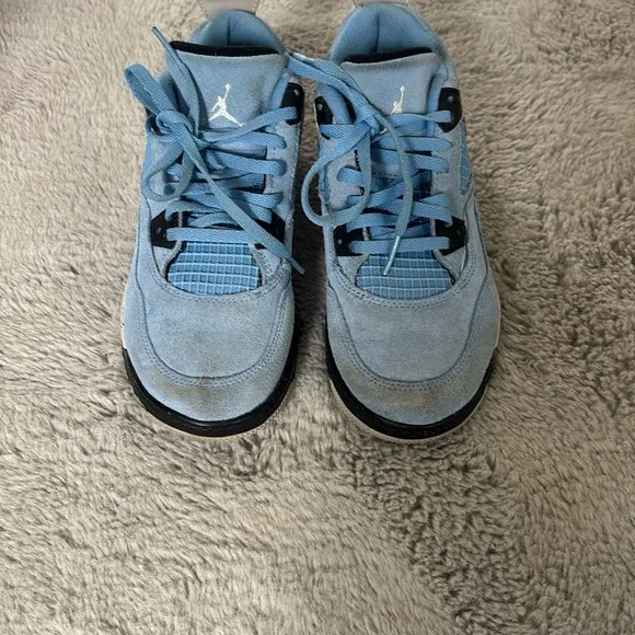 Air Jordan 4 Retro University Blue Sneakers