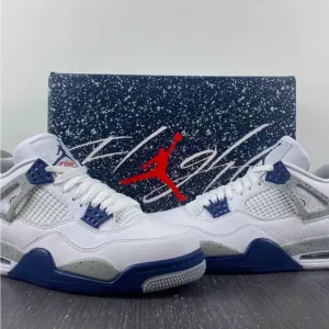 Air Jordan 4 Retro White/ Midnight Navy / Authenticity guaranteed.