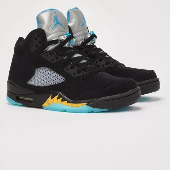 Air Jordan 5 Retro 'Aqua' Sneakers 7Y/ Sz 8