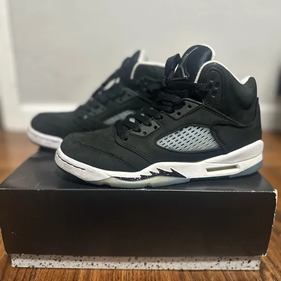Air Jordan 5 Retro “Oreo”