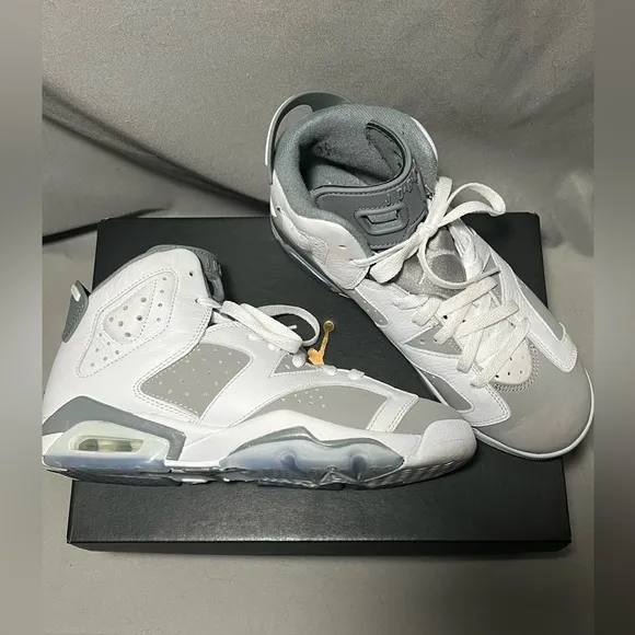 Air Jordan 6 Retro (GS) size 6 Y - used in Extremely good condition with box