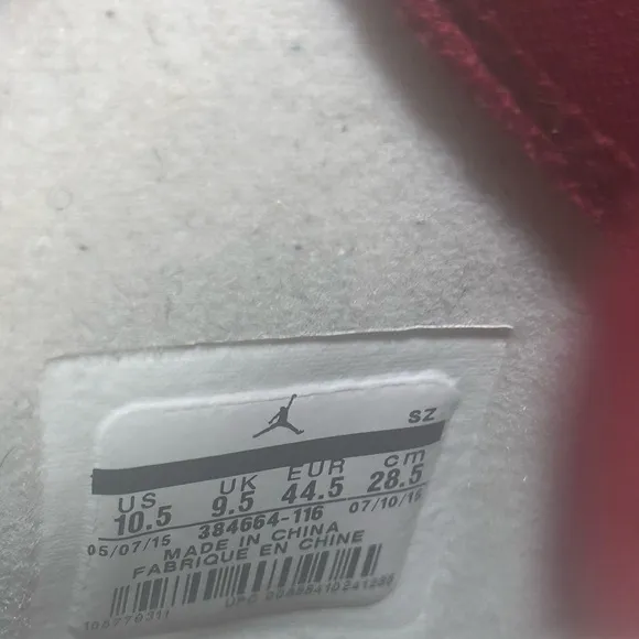 Air Jordan 6 Retro “Maroon 2015” classic sneakers with Original Box