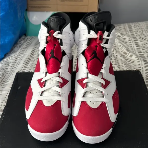 AIR JORDAN 6 RETRO Red and White Sneakers NEW in the box