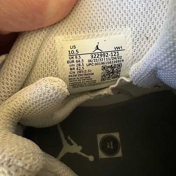 Air Jordan 6 Rings White/Gray Size 10.5 Like New