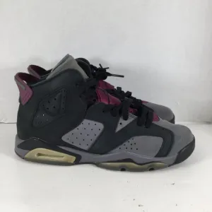 Air Jordan 6 Sneakers Retro Bordeaux Youth Size 7Y Black Gray Purple