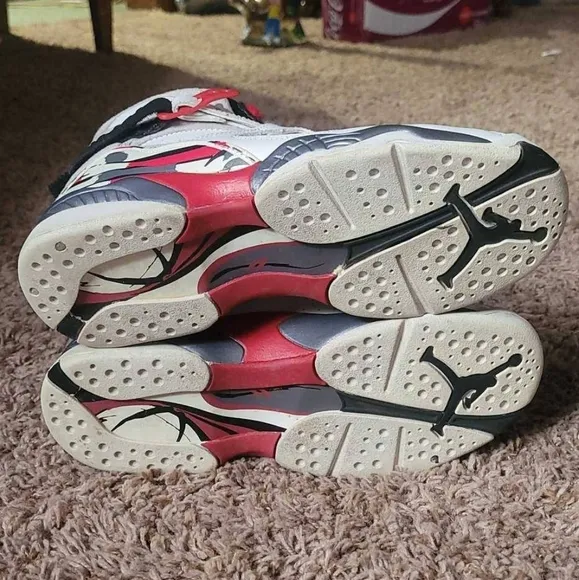 Air Jordan 8 Retro GS 'Countdown Pack' sneakers 👟