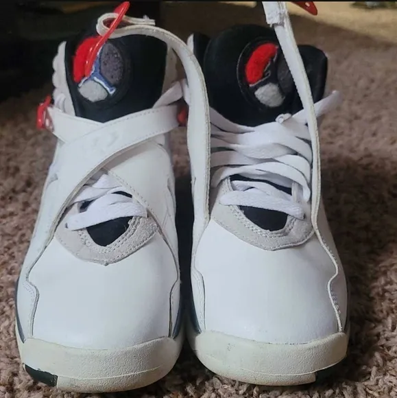 Air Jordan 8 Retro GS 'Countdown Pack' sneakers 👟