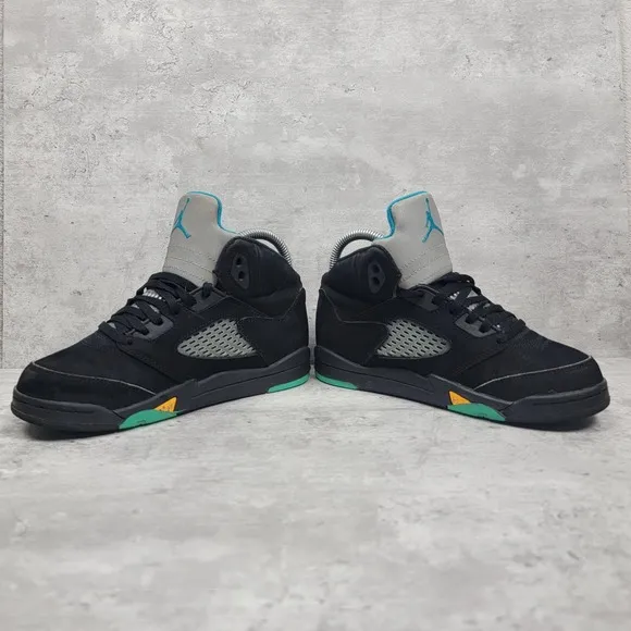 Air Jordan Kid's Retro 5 Mid-Cut Athletic Sneakers Aqua Size 3Y