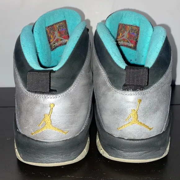 Air Jordan Retro 10 ‘Lady Liberty’ Sneakers - Mens Sz 10