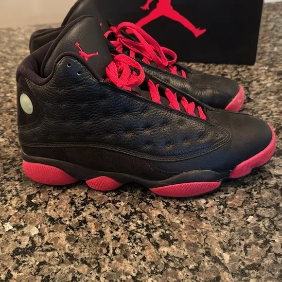 Air Jordan retro 13 Dirty bred Red black cat playoffs Sneakers EUC 10.5