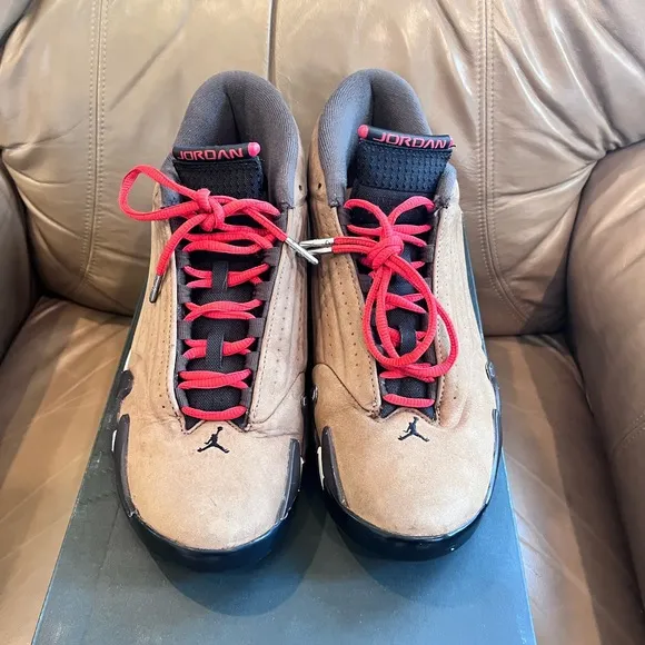 Air Jordan Retro 14 Winterized Mens Sneakers