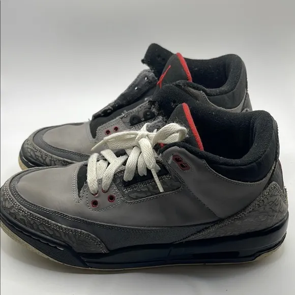 Air Jordan Retro 3 04/13/2011