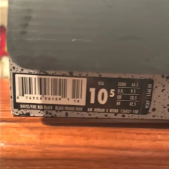 Air Jordan Retro 5 - Size 10.5