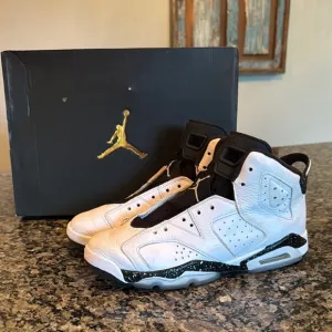 Air Jordan retro 6 reverse Oreo White and Black Sneakers GUC 7Y