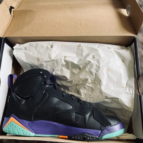 Air Jordan Retro 7 Sneakers