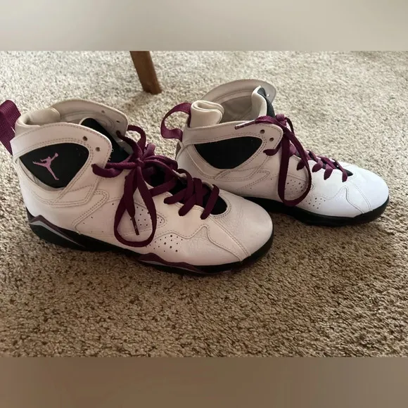 Air Jordan Retro 7