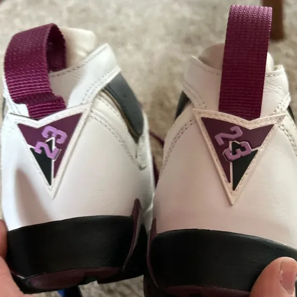 Air Jordan Retro 7