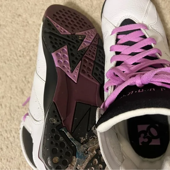 Air Jordan retro 7s sneakers