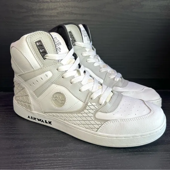 Airwalk Men’s Prototype 600 F Retro High Top Skateboarding Sneakers Sz 11 White