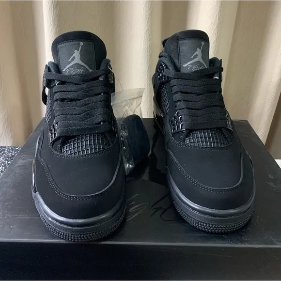 AJ 4-Air Jordan Black Cat Man’s Size 7