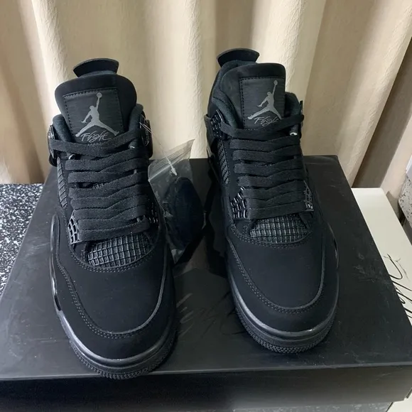 AJ 4-Air Jordan Black Cat Man’s Size 7
