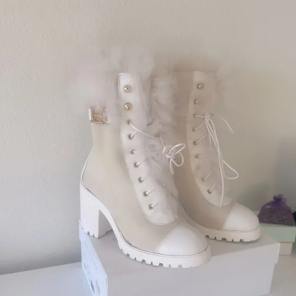 Alberta Ferretti  shearling booties boots white 38 Us 8 $1,800