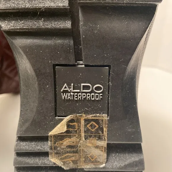 Aldo Tall Lace Up Winter Waterproof Snow Boots Faux Fur Lining Women size 7