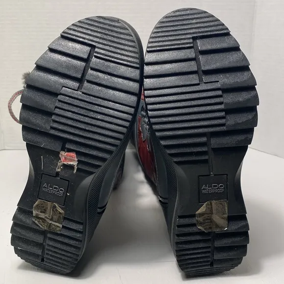 Aldo Tall Lace Up Winter Waterproof Snow Boots Faux Fur Lining Women size 7