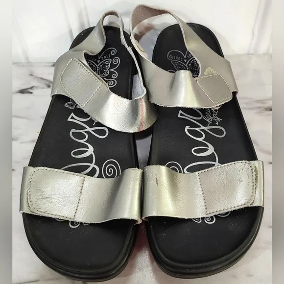 Alegria Playa Pewter Patent sandals women's size 37/6.5-7